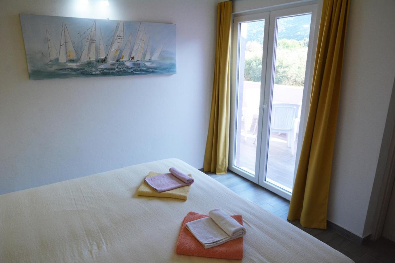 Apartments Dubas Orebic Ngoại thất bức ảnh